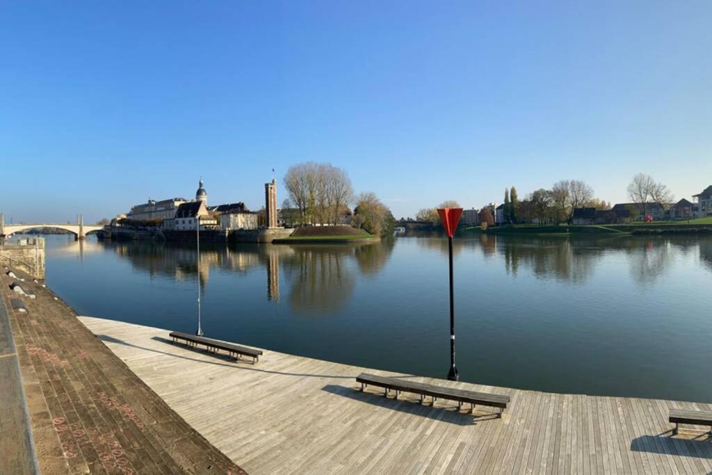 Ferienwohnung Le Cyrius Chalon-sur-Saône Exterior foto